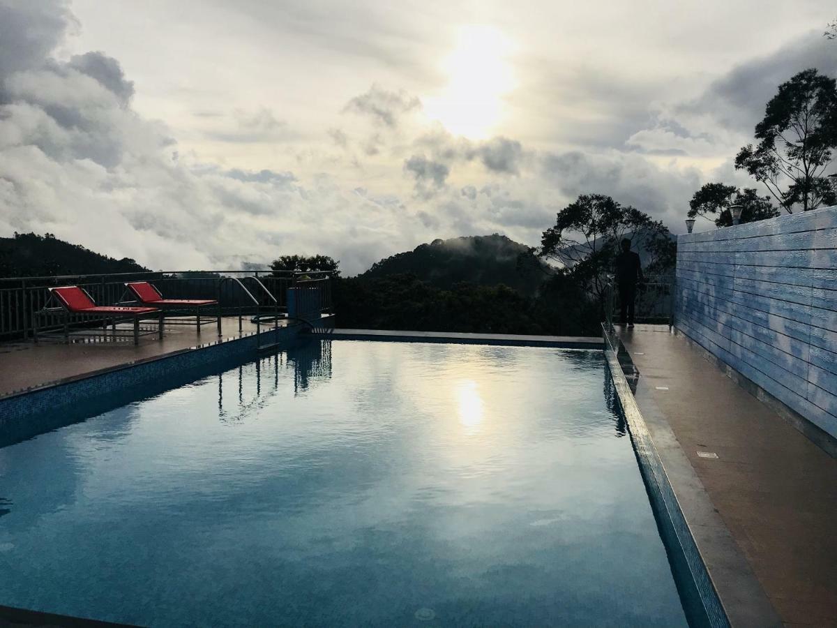 蒙纳湖景度假村 外观 照片